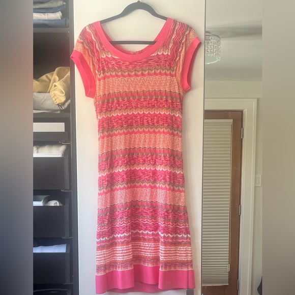 Laundry By Shelli Segal Dresses & Skirts - Laundry By Shelli Segal Pink and Red Knit Mini Dress